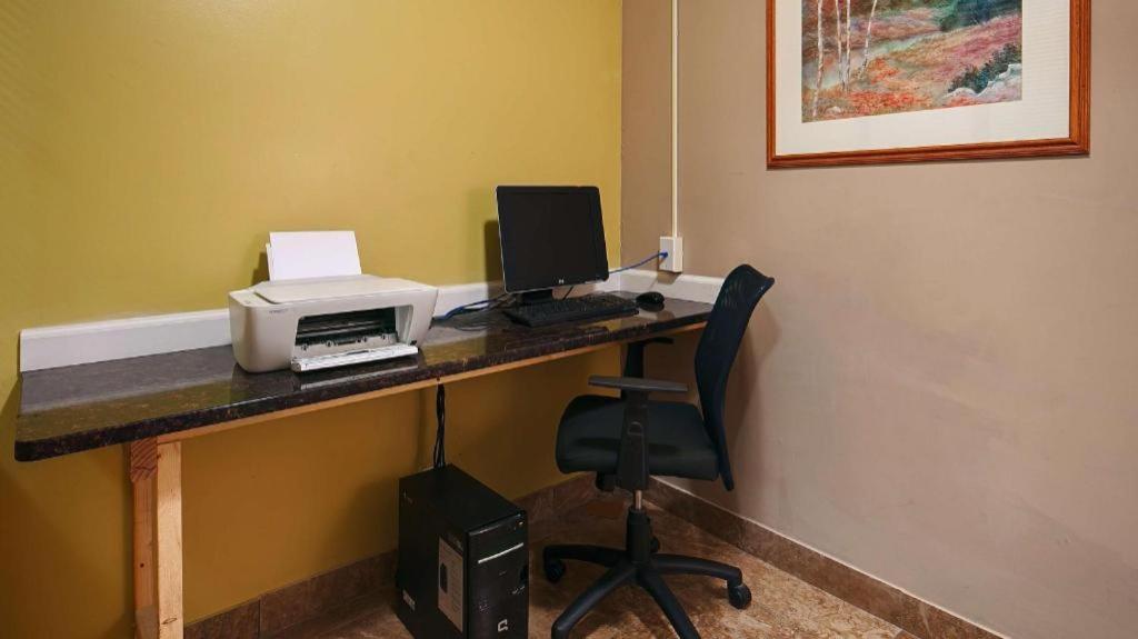 Western Rama Hotel 2*