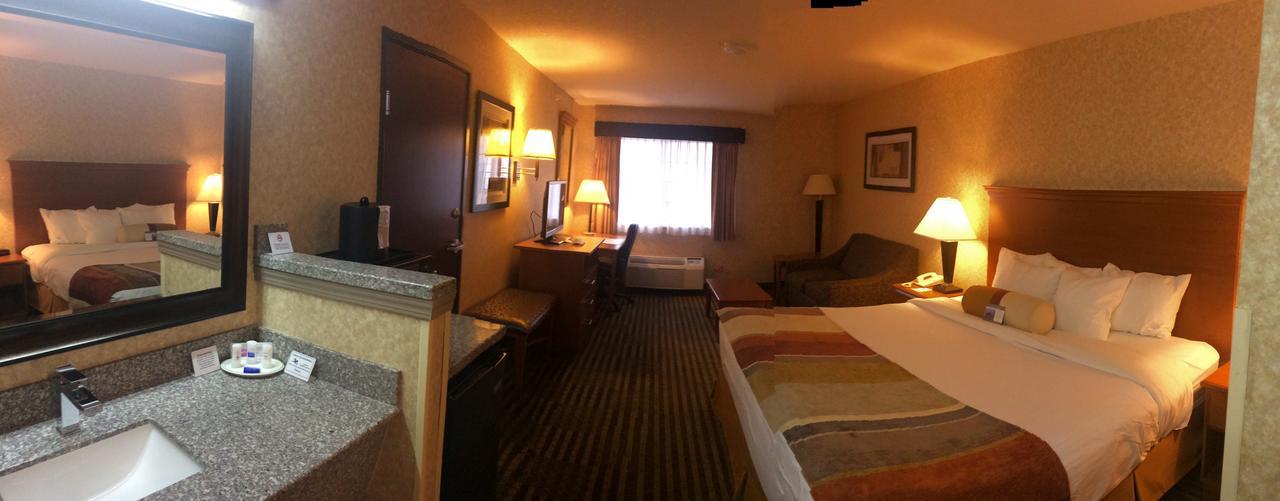 Western Rama Hotel 2*