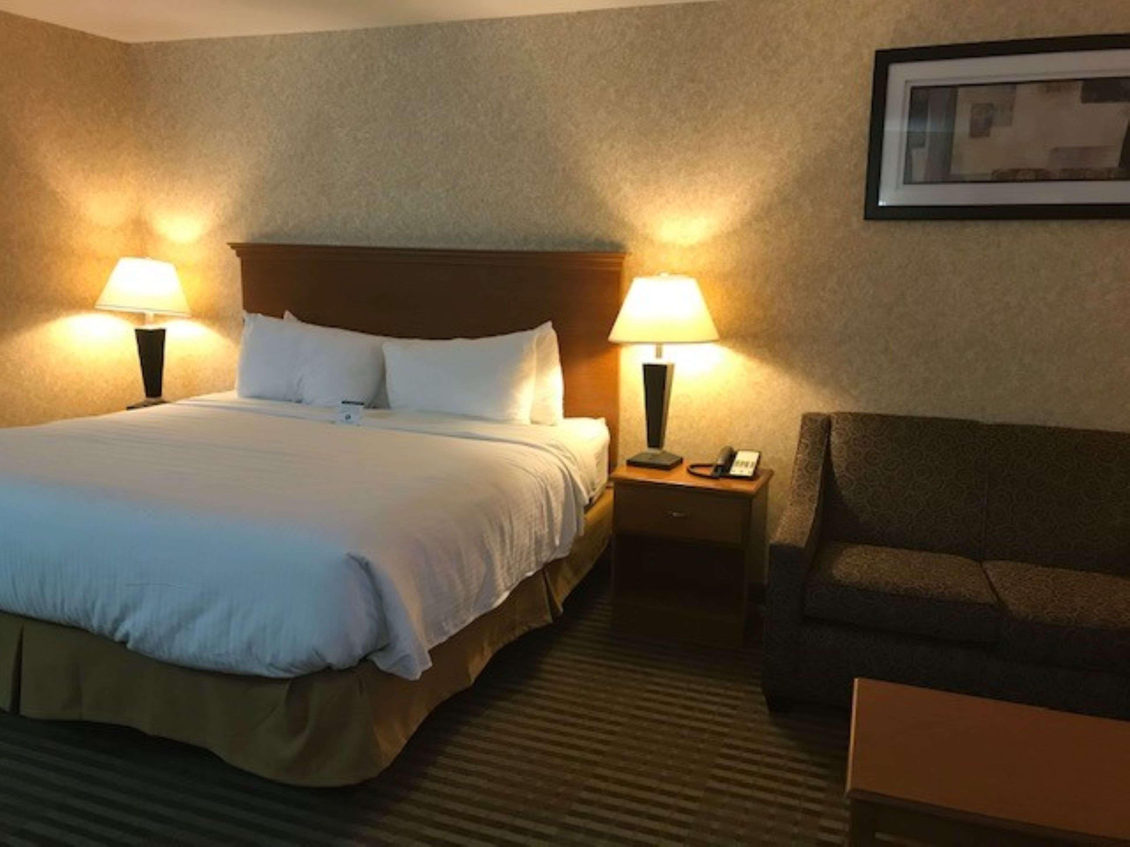 Western Rama Hotel